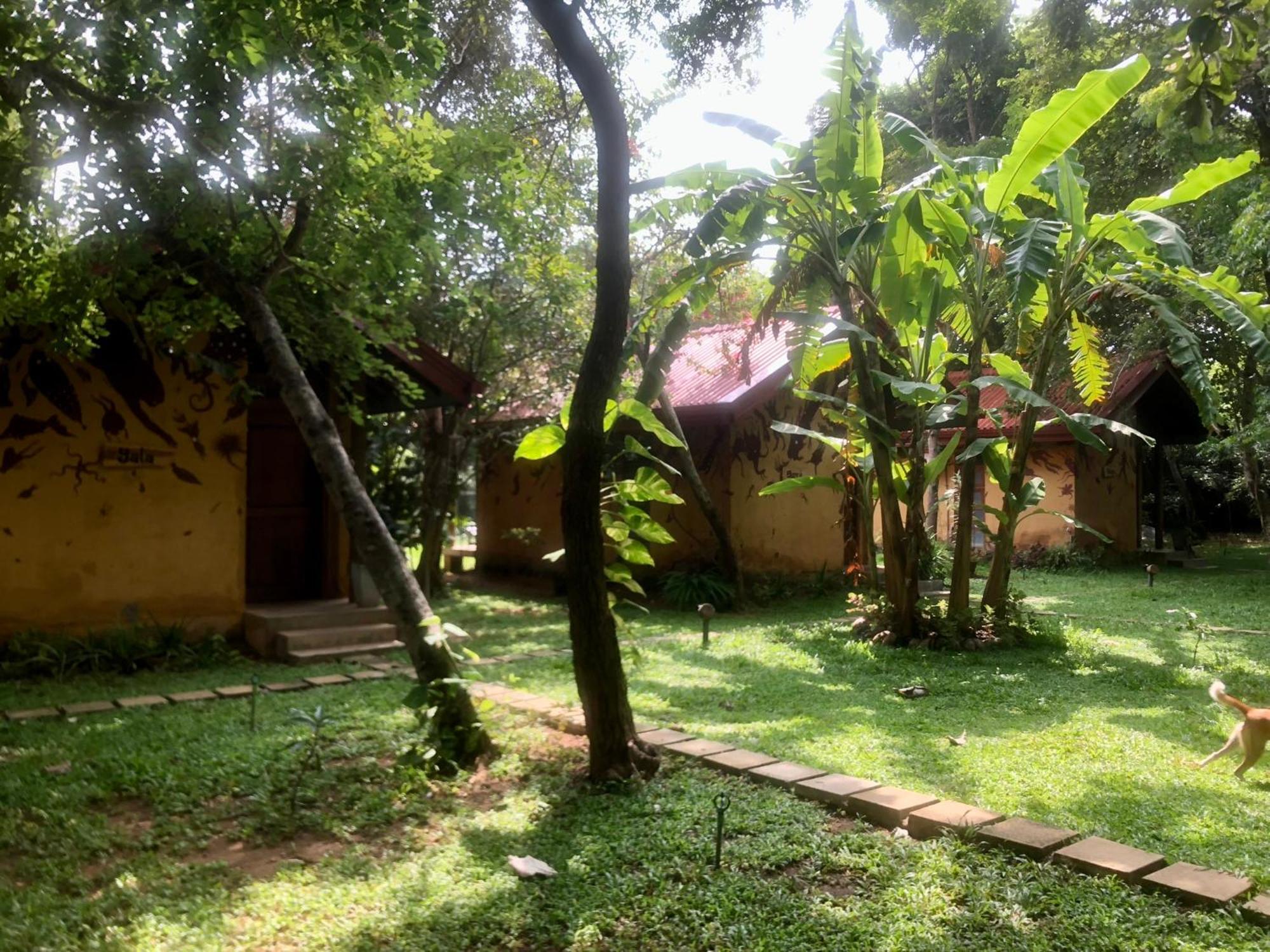 Sat Nam Village Eco-Hotel Sigiriya Exterior foto