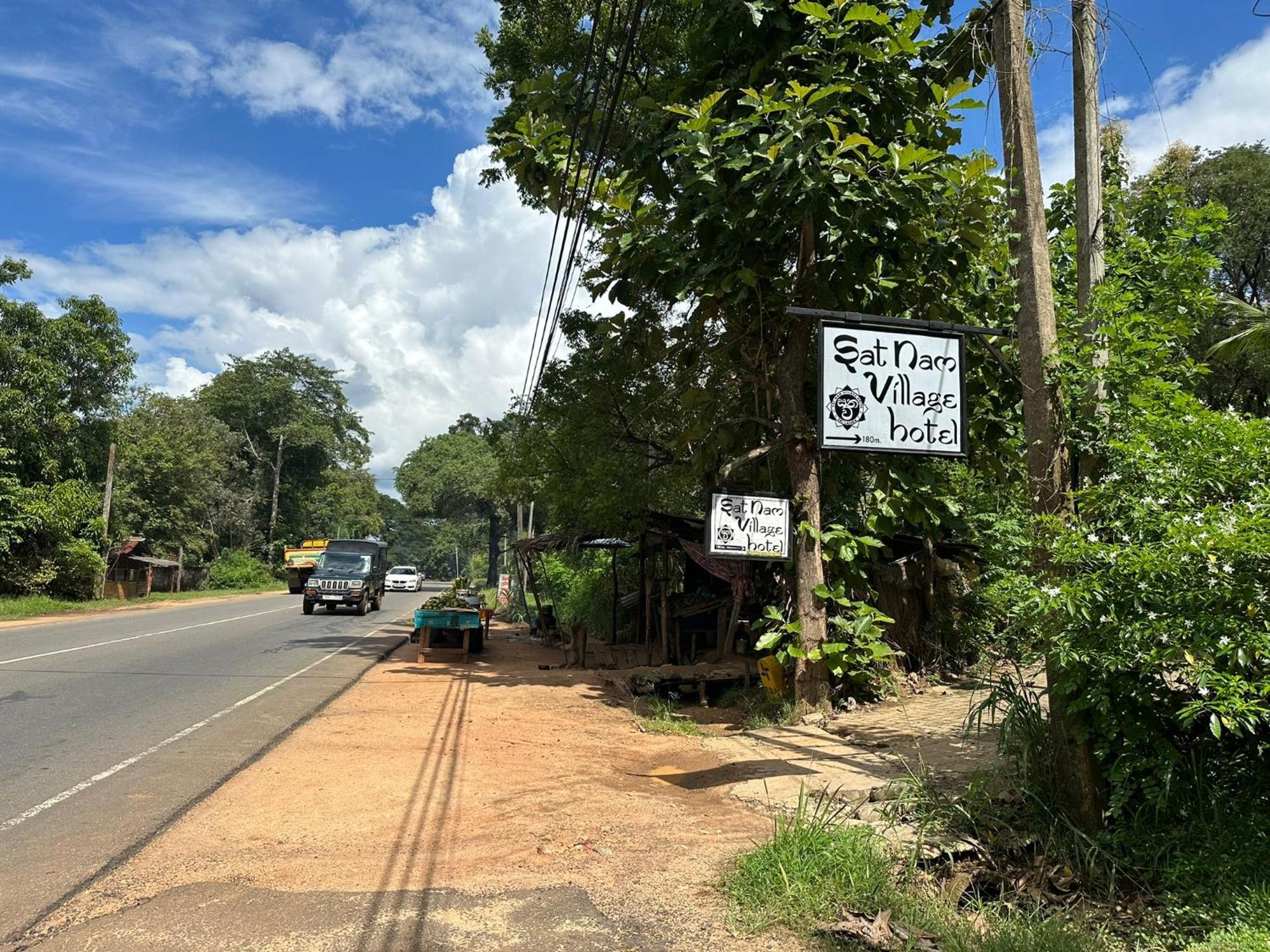 Sat Nam Village Hotel Sigiriya Exterior foto