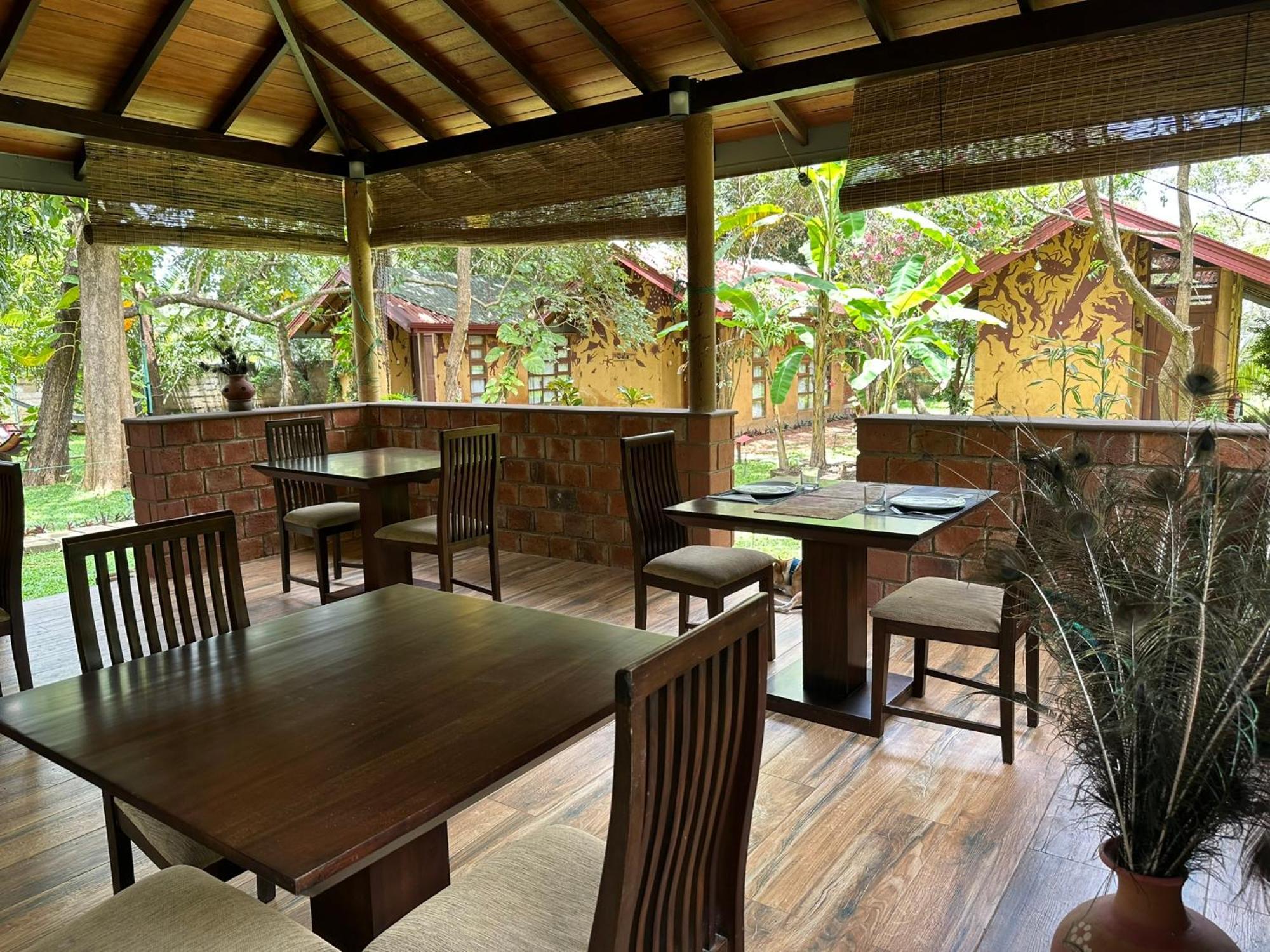 Sat Nam Village Hotel Sigiriya Exterior foto