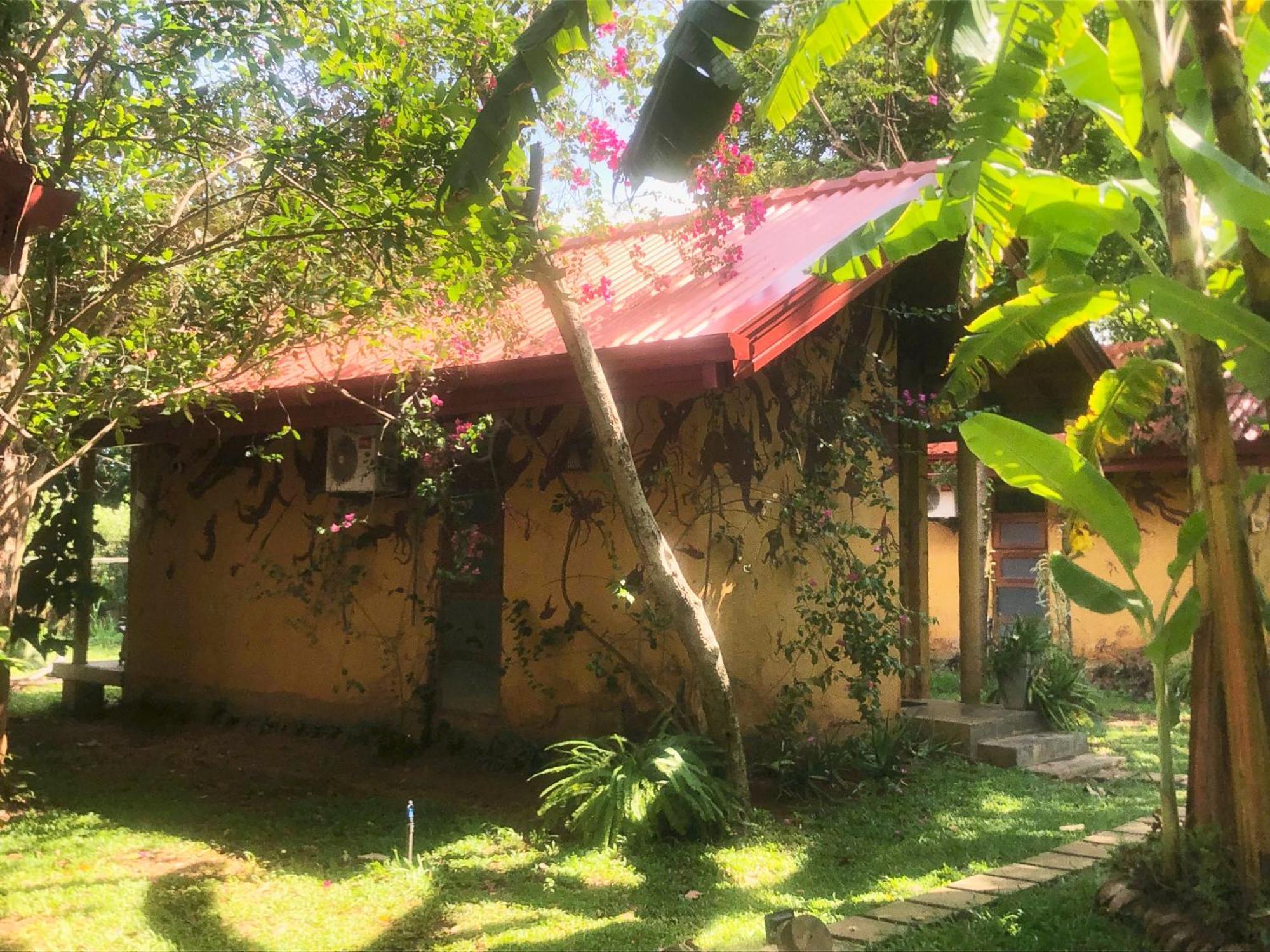 Sat Nam Village Hotel Sigiriya Habitación foto