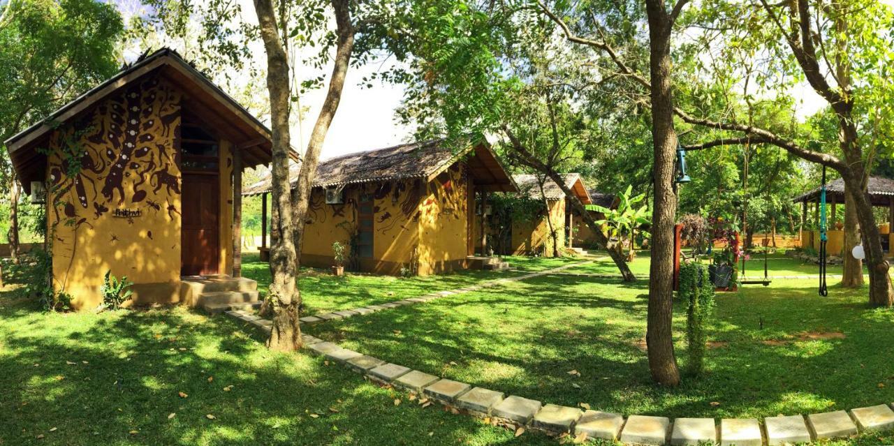 Sat Nam Village Hotel Sigiriya Exterior foto